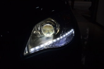 雙龍柯蘭多車燈改裝大燈總成LED日行燈