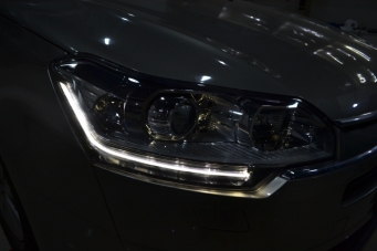 重慶雪鐵龍C5車燈改裝海拉透鏡歐司朗飛利浦XV氙氣燈LED日行燈